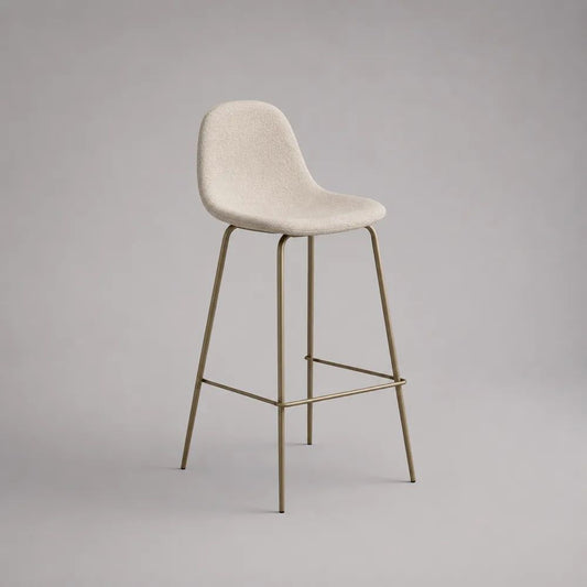 Sgabello da bar imbottito in tessuto bouclé con schienale e poggiapiedi in acciaio, beige/champagne, 49 x 52 x 98 cm